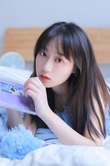 美女与人亲热